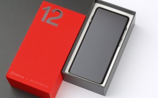 一加 12 屏幕测评