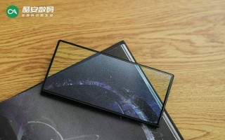 努比亚 Z50 Ultra 「夜海」· 真机图赏】