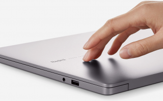 4499元起 RedmiBook Pro发布：全新模具 3.2K高刷屏
