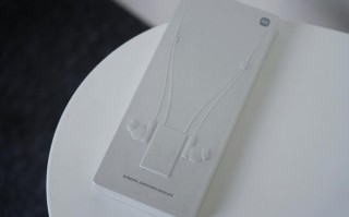 小米降噪蓝牙耳机Necklace分享：听一首歌 读懂一个故事
