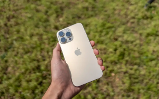 最晚到iPhone 17：苹果手机将用上Type-C