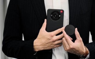 日本正式发布新一代徕卡手机，搭载骁龙8代处理器