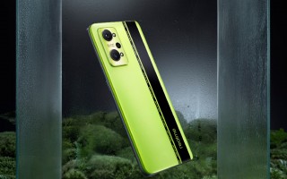 realme GT Neo2真机出炉：配色太吸睛