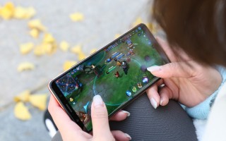 腾讯/网易/米哈游等游戏厂商：全面调整未成年防沉迷系统