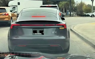 这么丑的灯，特斯拉 Model Y 焕新版要来了？