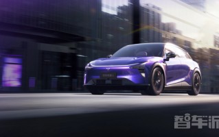 全系降3万！极越01最新售价21.99万起 最高续航720公里