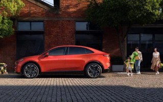 蔚来的高端智能SUV乐道L60正式上市，21.99万赶超Model Y
