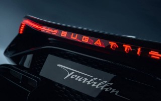 布加迪V16+3电机版，性能翻倍，售价仅售2900万