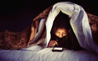 使用Vivo S19时应注意哪些事项以避免熬夜?