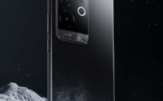 realme GT6手机探月版、光年白、风暴紫三种配色方案公布