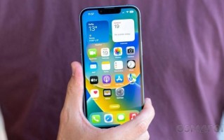 天马与京东联手生产iPhone SE 4显示屏