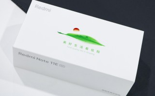 小米第一款城市定制手机发布：联发科天玑700加持