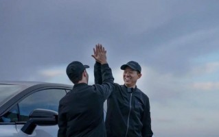  看中国男足惨败，不如看贾跃亭作妖 